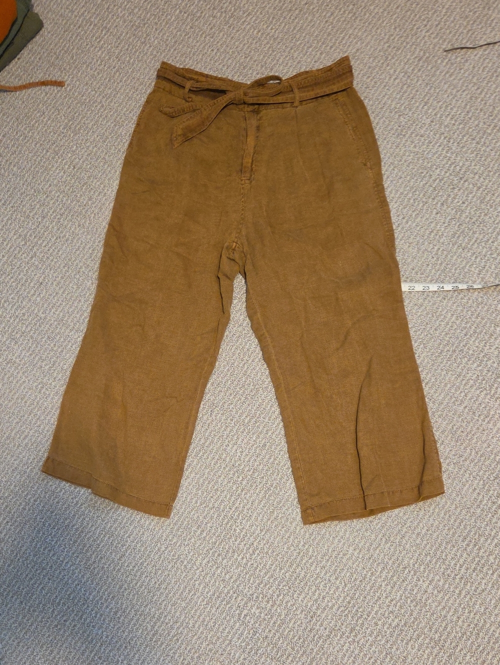 C&C California Women's Brown Cropped Linen Pants